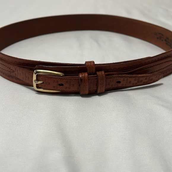 Tooled Leather Frontier Belt with Double Closure - Picture 2 of 10